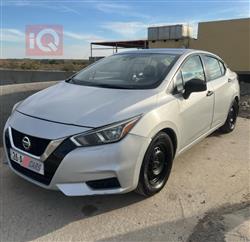 نيسان فيرسا